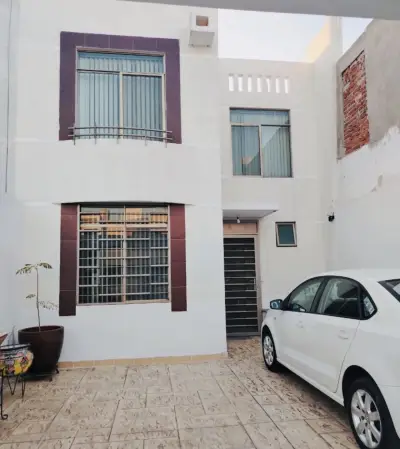 Casa en venta en León - foto 2
