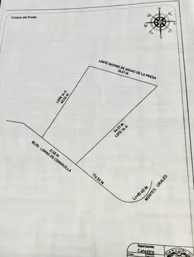 Excelente terreno en venta dentro de privada en lomas de com