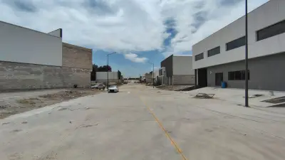 Bodega en renta en El Salto - foto 2