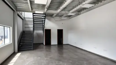 Bodega en renta en El Salto - foto 5