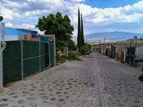 Casa en venta, lomas del sur en tlajomulco de zuñiga.