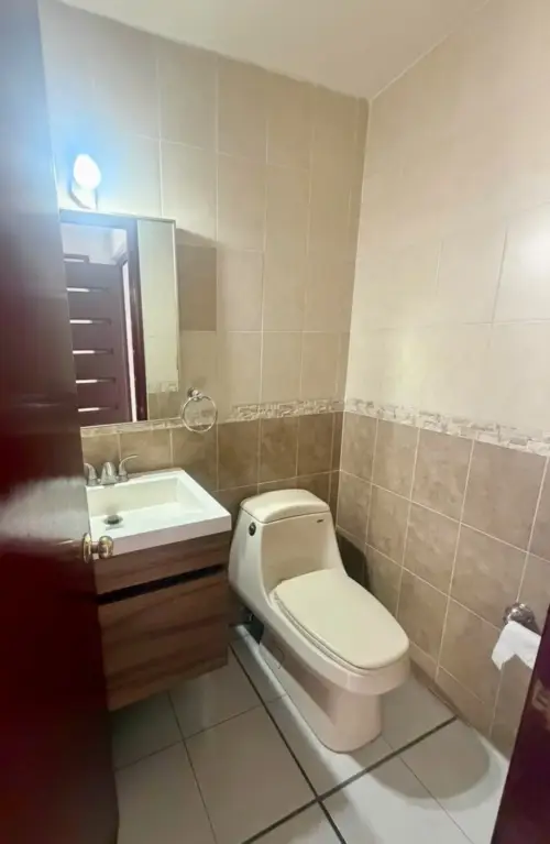 Casa en venta en León - foto 3
