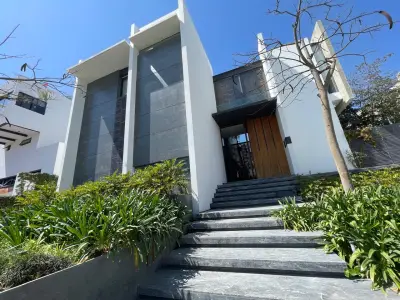 Casa en venta en Guadalajara - foto 2