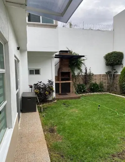Moderna casa en renta frente al mercado 89 Coyoacán