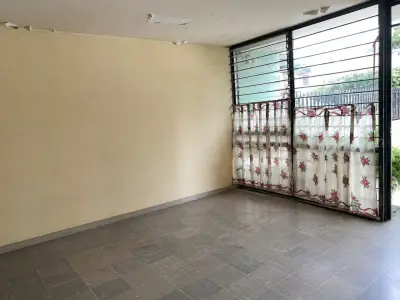 Casa en venta en Guadalajara - foto 2