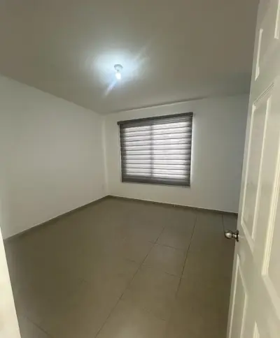 Casa en venta en León - foto 2