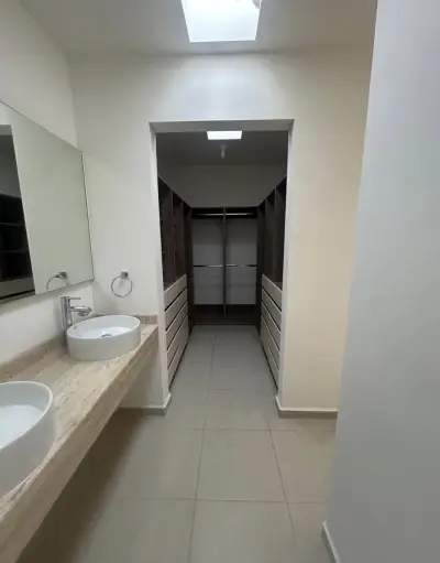 Casa en venta en León - foto 3