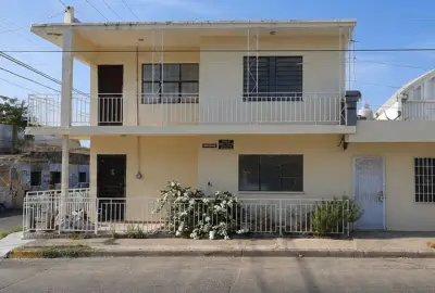 Casa en venta en Culiacán - foto 2