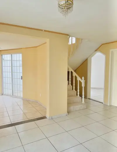 Casa en venta en León - foto 3