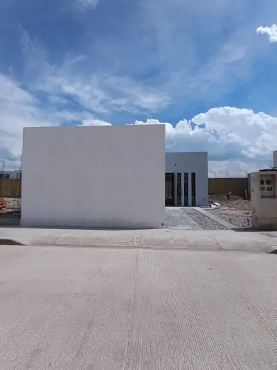 Casa 1 planta 3 recs 2 baños en privada villa de pozos