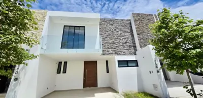 Casa en venta en León - foto 2