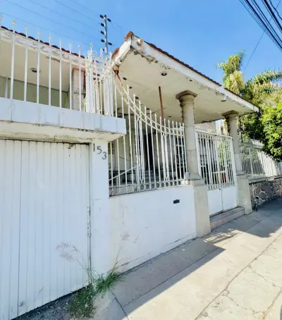 Casa en venta en los paraísos | zona norte de León | 2,370 m