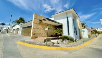 Casa en venta en León - foto 2