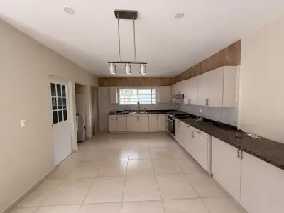 Casa en venta en Tlajomulco de Zúñiga - foto 5