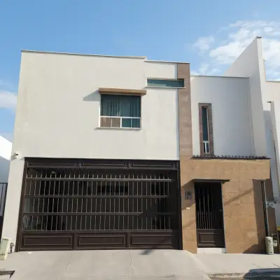 Casa en venta cumbres elite