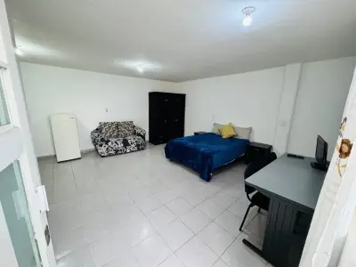 Vivienda amueblada independiente junto soriana la bandera tu