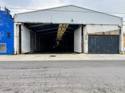 Bodega en renta en zona industrial