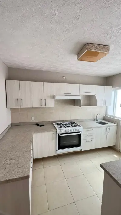 Casa en venta en Corregidora - foto 2