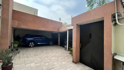 Amplia casa en venta satelite naucalpan