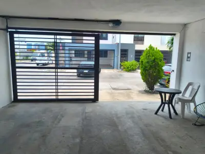 Casa en venta en Centro - foto 2