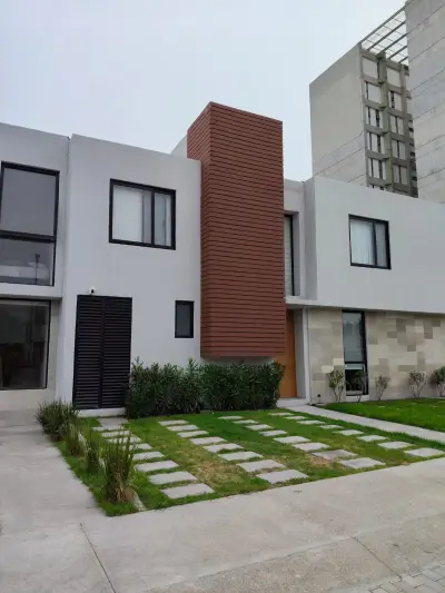 Casa amueblada en renta en altos juriquilla