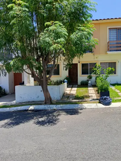 Bonita casa en coto privado