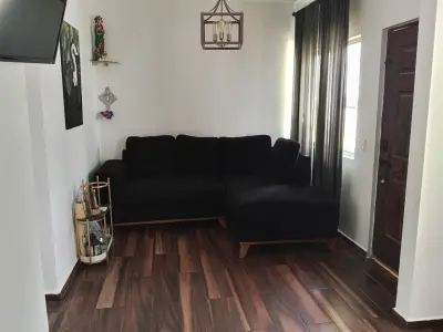 Casa en venta en Tlajomulco de Zúñiga - foto 2