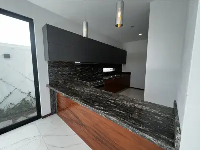 Casa en venta en Zapopan - foto 3