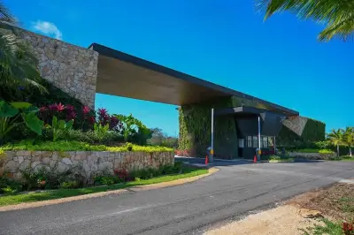 Venta de terreno en parque residencial caucel merida Yucatan