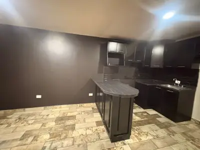 Renta depa en residencial agua caliente