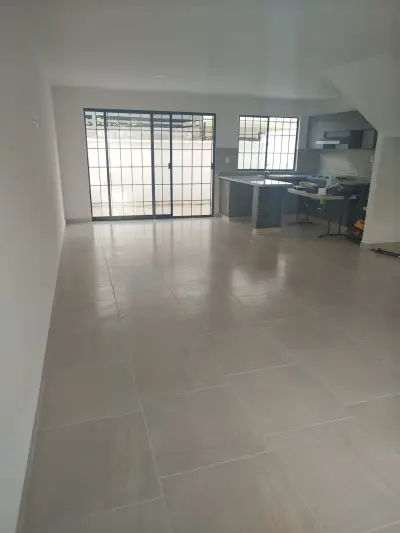 Casa en renta en Aguascalientes - foto 2