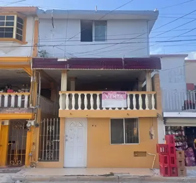 Remato casa con uso comercial y habitacional en Tampico.