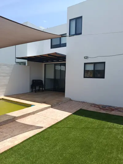 Casa 2 hab 2 plantas en privada