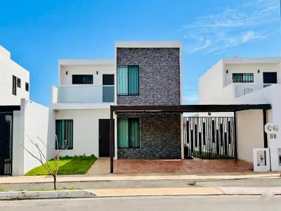 Venta de casa en las americas en avenida merida Yucatan