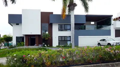 Casa en venta en Zapopan - foto 2