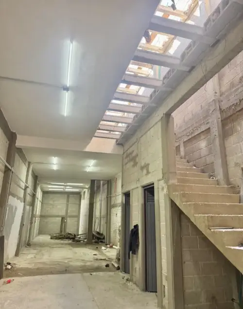 Bodega en venta en León - foto 2
