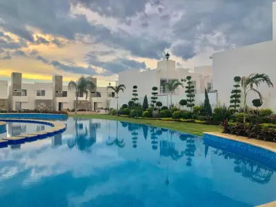 Casa en venta en Cancun cerca del santuario maria desatadora