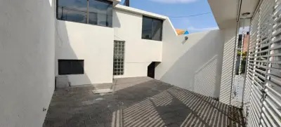 Casa en renta plazas de la colina cerca de mundo e