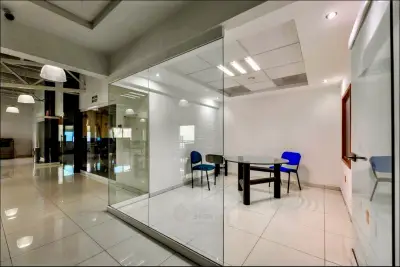 Oficina en venta en Tlajomulco de Zúñiga - foto 4