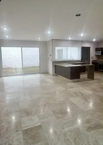 Casa en renta en León - foto 2
