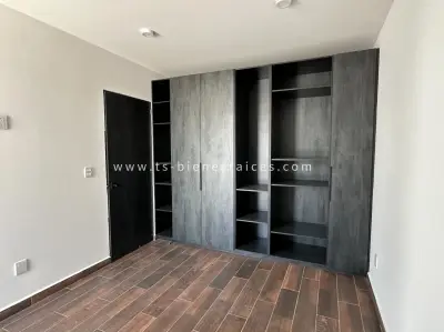Casa en venta en El Marqués - foto 5