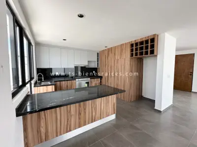 Casa en venta en El Marqués - foto 3