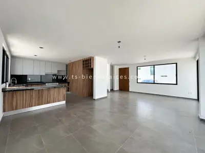 Casa en venta en El Marqués - foto 2
