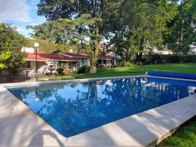 Casa en venta en Cuernavaca - foto 2