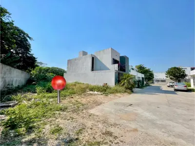 Terreno en venta en Centro - foto 3