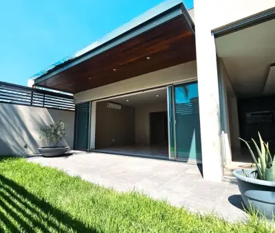 Casa en venta en Zapopan - foto 5