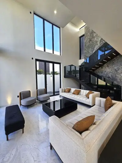 Casa en venta en Zapopan - foto 2