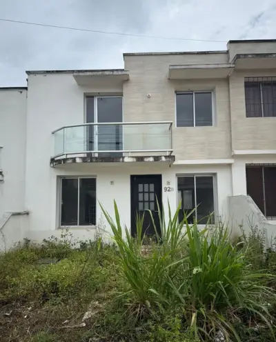 Casa en venta disponible en  la estanzuela