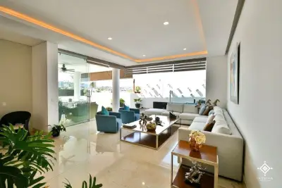 Casa en venta en Zapopan - foto 2