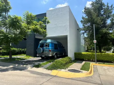 Residencia en venta | puerta del valle, Zapopan